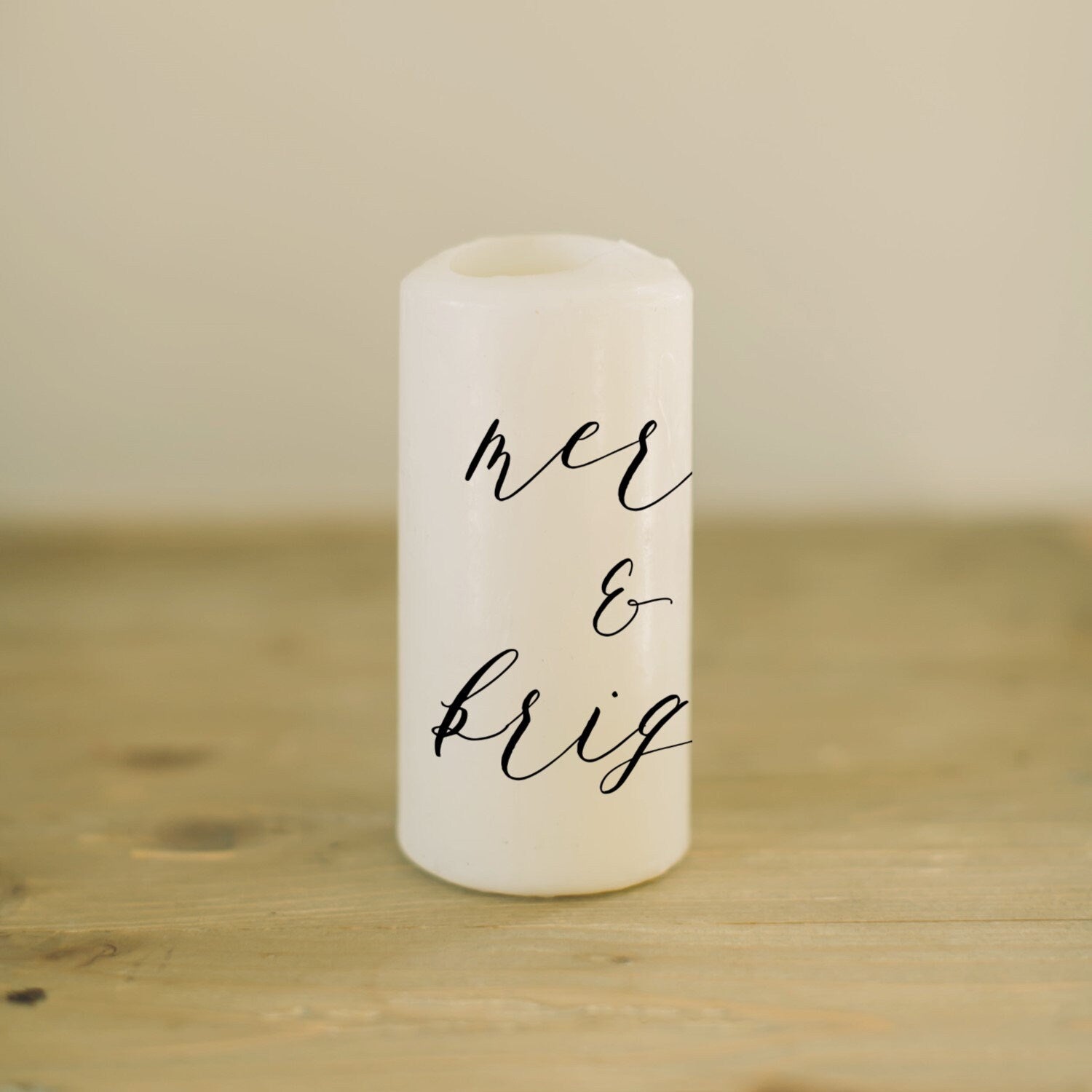 Christmas Pillar Candle - Merry & Bright, home decor, housewarming gift, rustic, Christmas Decor, Holiday Decor, Christmas Gift