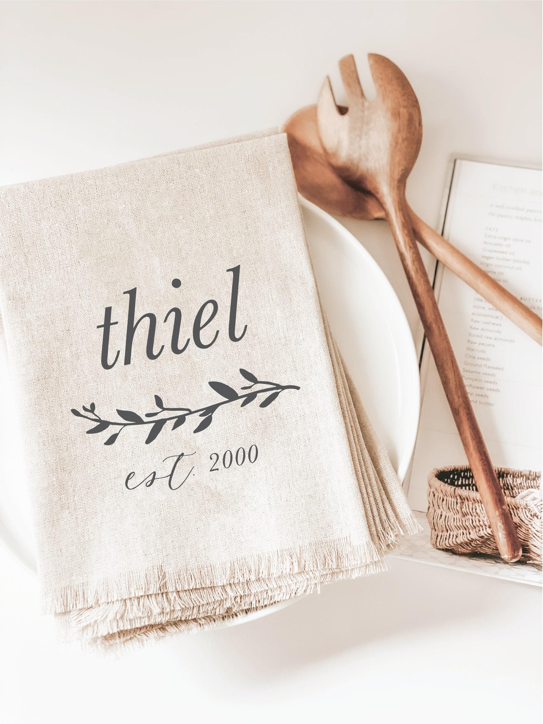 Napkin - Personalized Last Name With Laurel