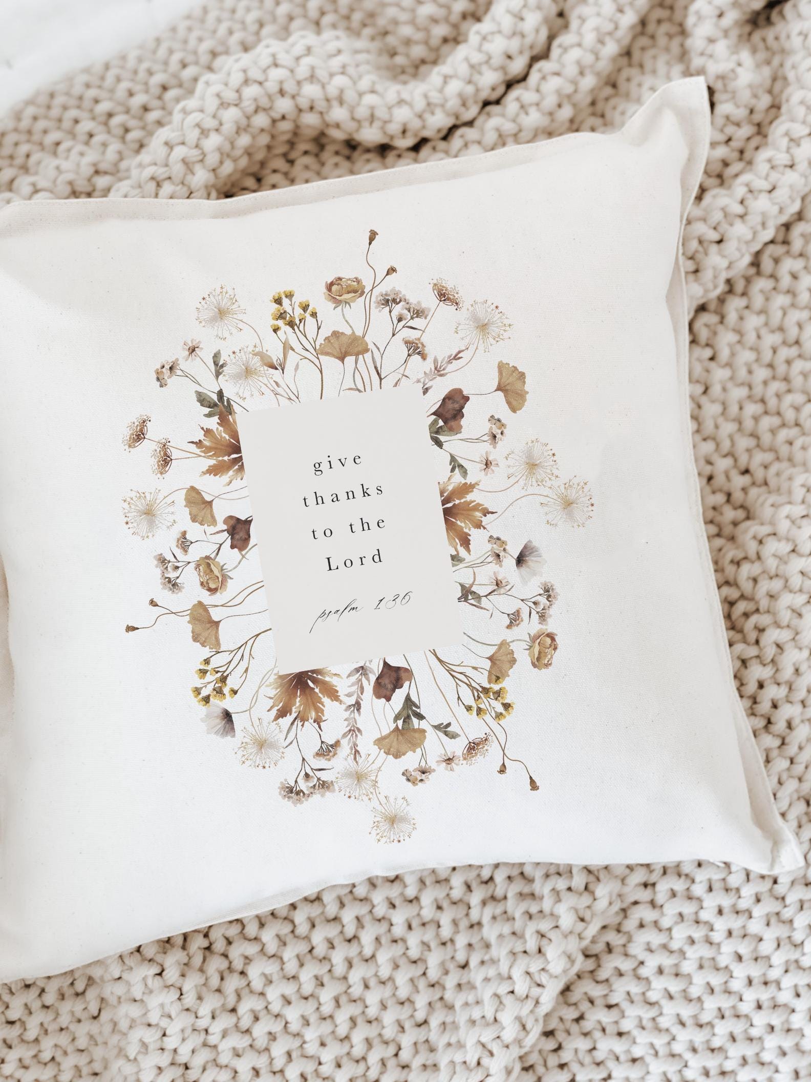 Throw Pillow - Give Thanks - Autumn home décor, fall décor, cushion cover, throw pillow, seasonal pillow, cursive font décor