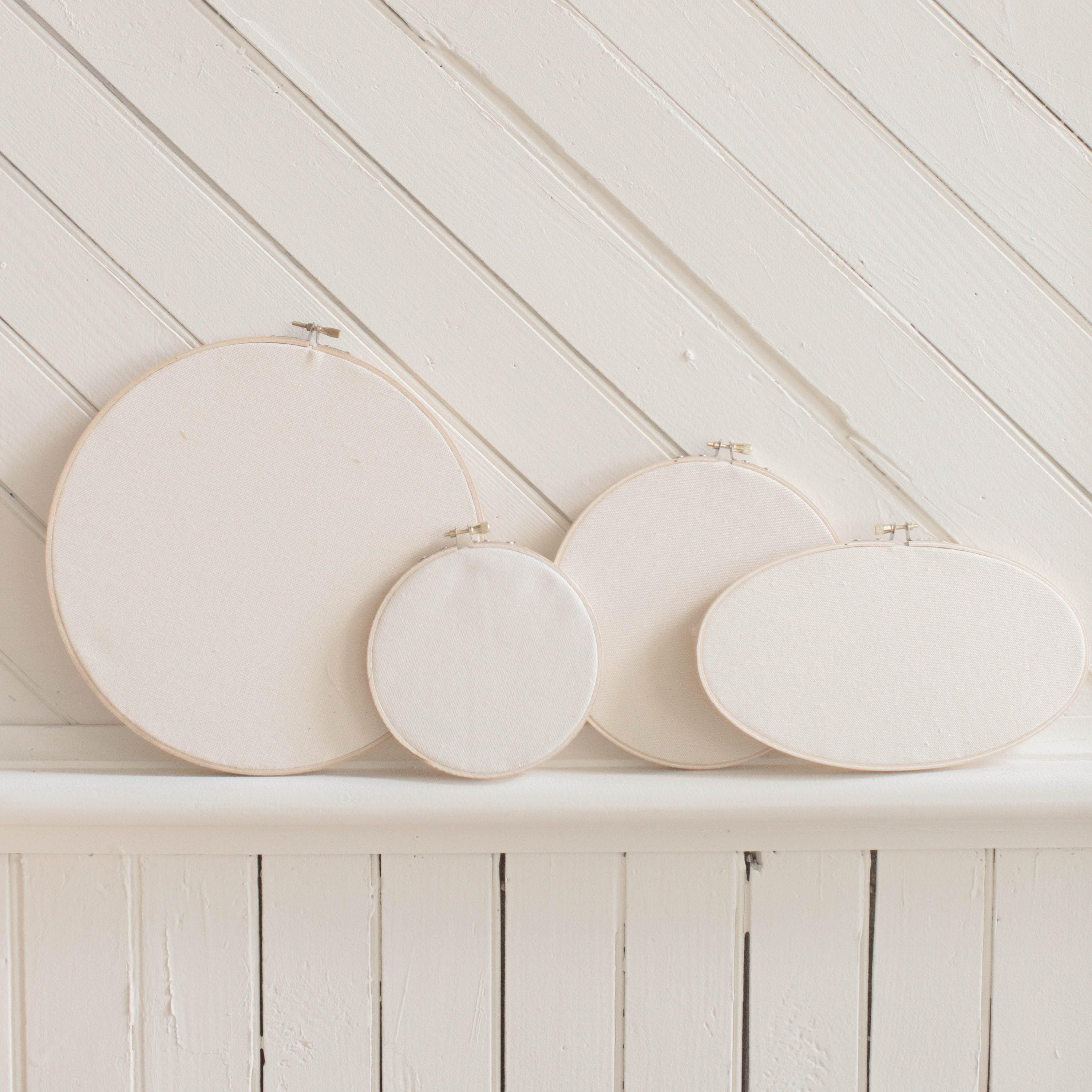 Embroidery Hoop - Personalized Calligraphy Family Name