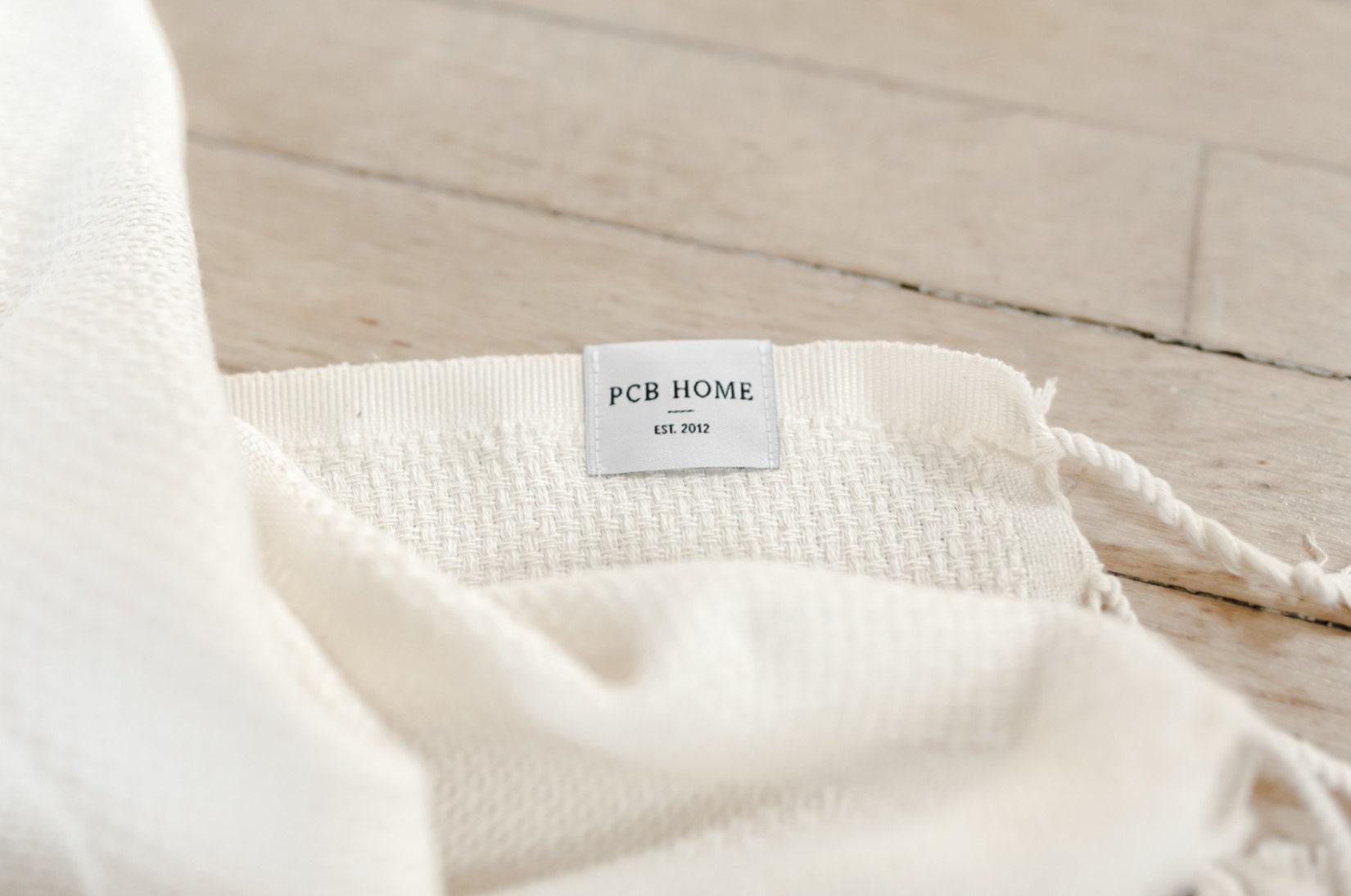 Throw Blanket - Sometimes The Littlest Things Take Up The Most Room In Your Heart, housewarming gift, decorative blanket, cozy, pretty